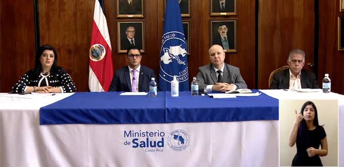 Conferencia de prensa en Casa Presidencial
